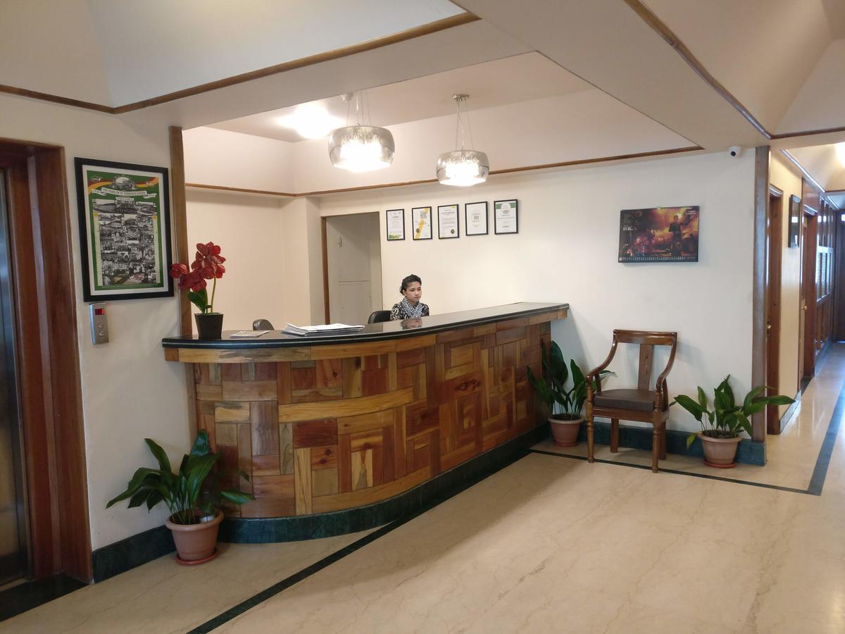 The Eee Cee Hotel Shillong Eksteriør bilde